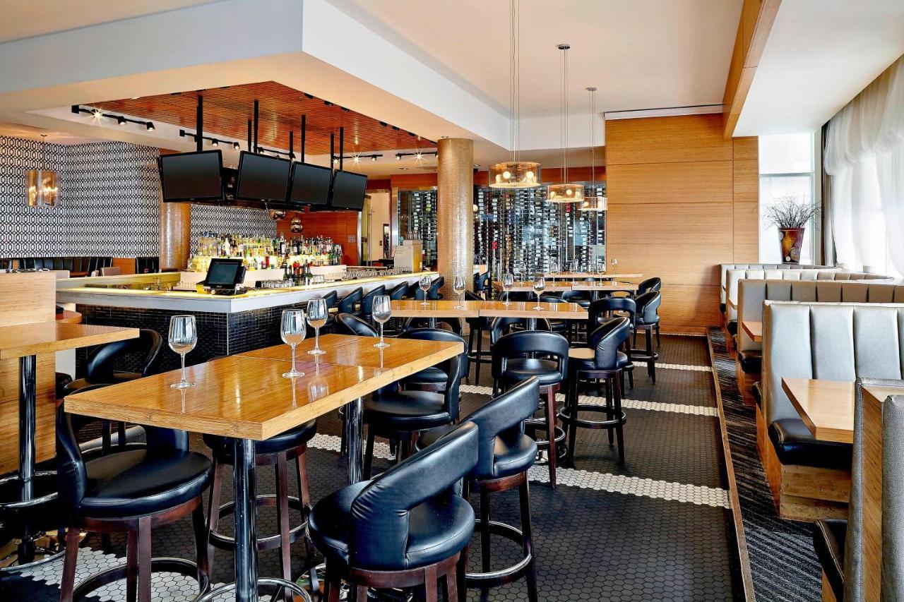Four Points By Sheraton Calgary Airport Zewnętrze zdjęcie